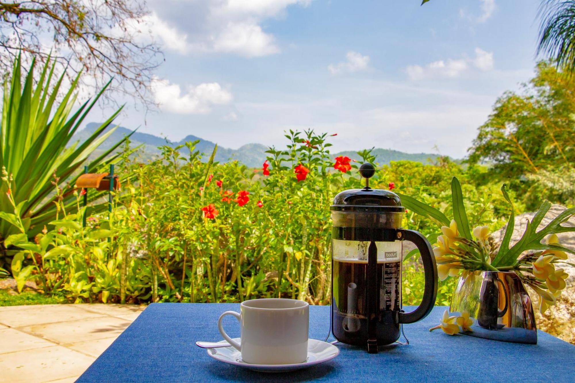 Bougainvillea Retreat Kandy Eksteriør billede